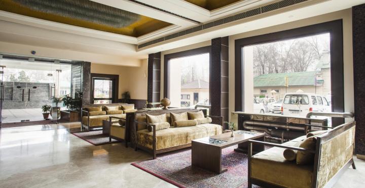 Hotel Radisson Srinagar Zewnętrze zdjęcie